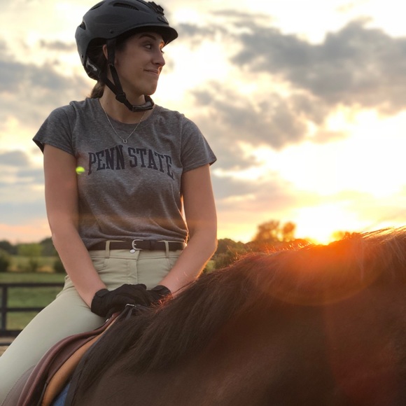 Meet your Posher, Ellie - Picture 3 of 4